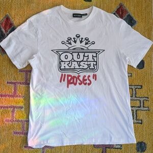 OutKast - Roses T-shirt